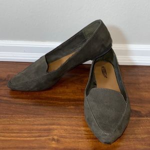 Seychelles Slip on Flats 8.5 Wide